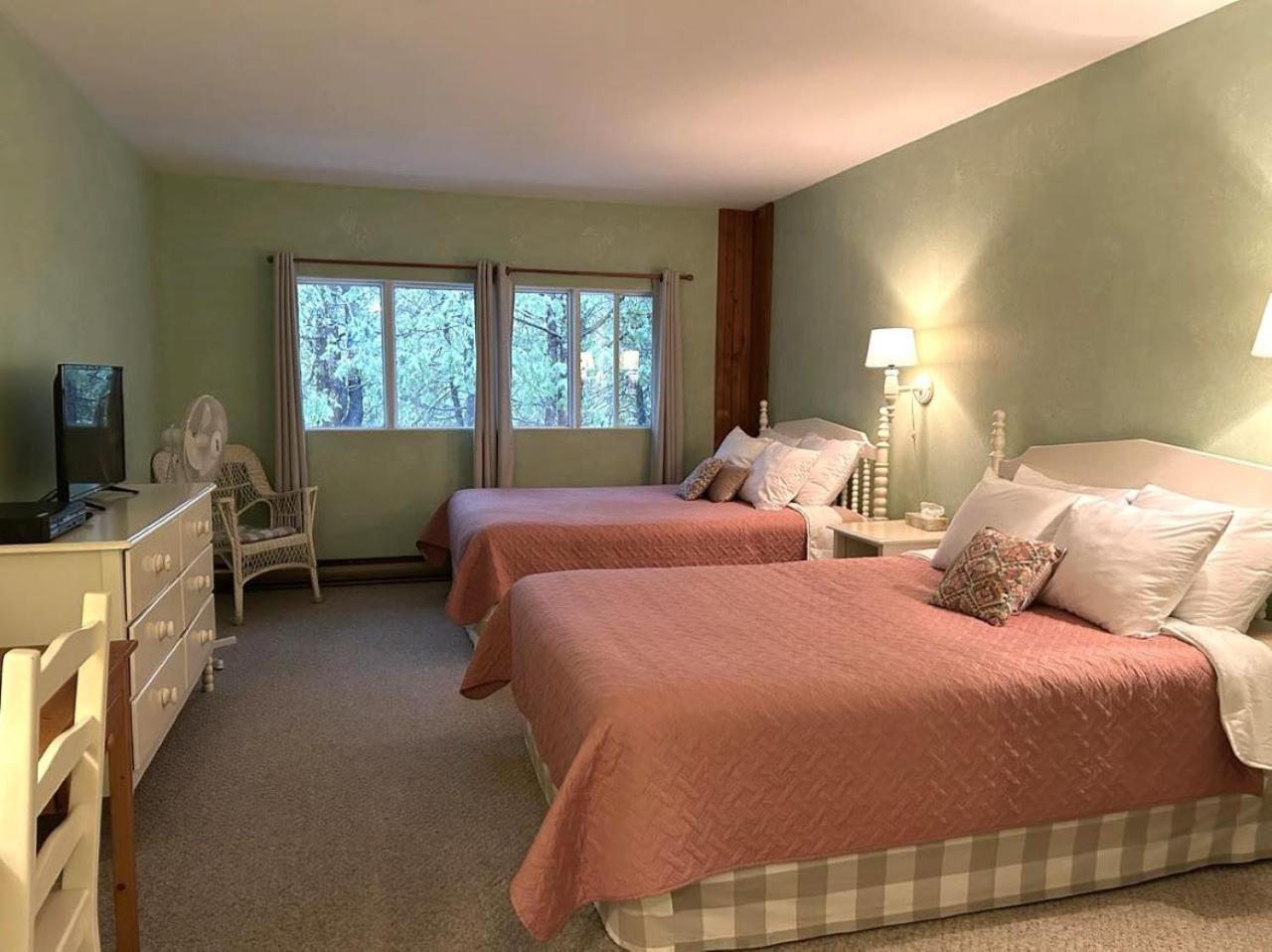 Auberge Les Sources La Malbaie Bagian luar foto
