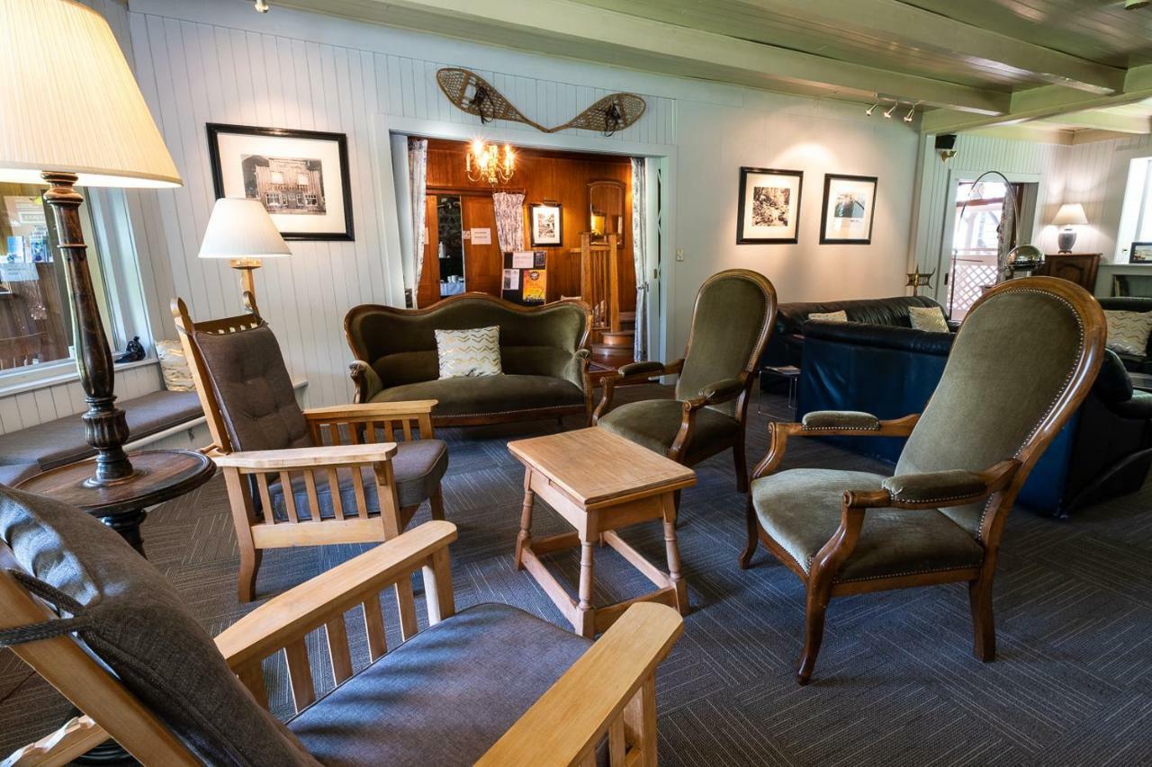 Auberge Les Sources La Malbaie Bagian luar foto